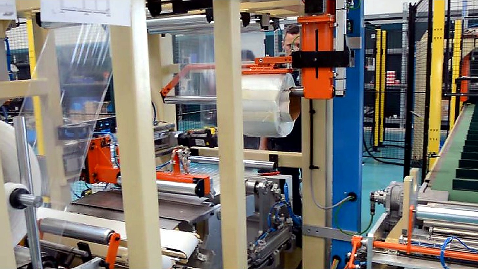 Fibers production line main machine